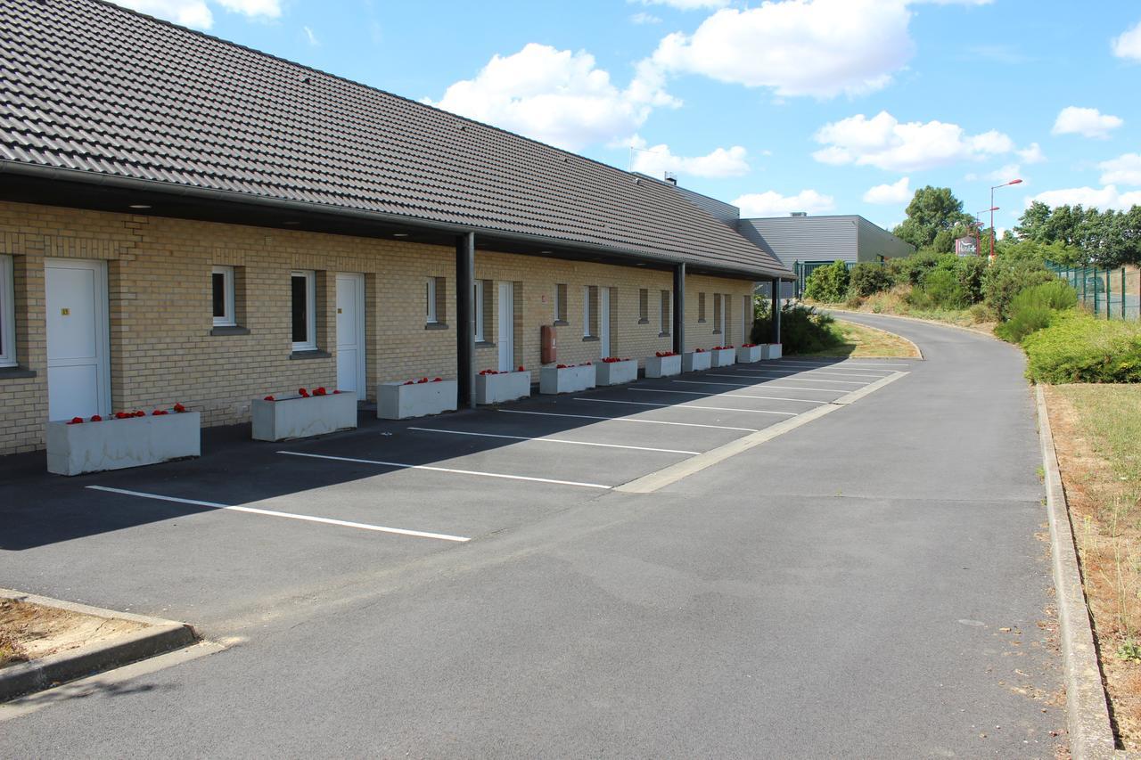 Hotel Fleur De Lys Hazebrouck Exterior photo